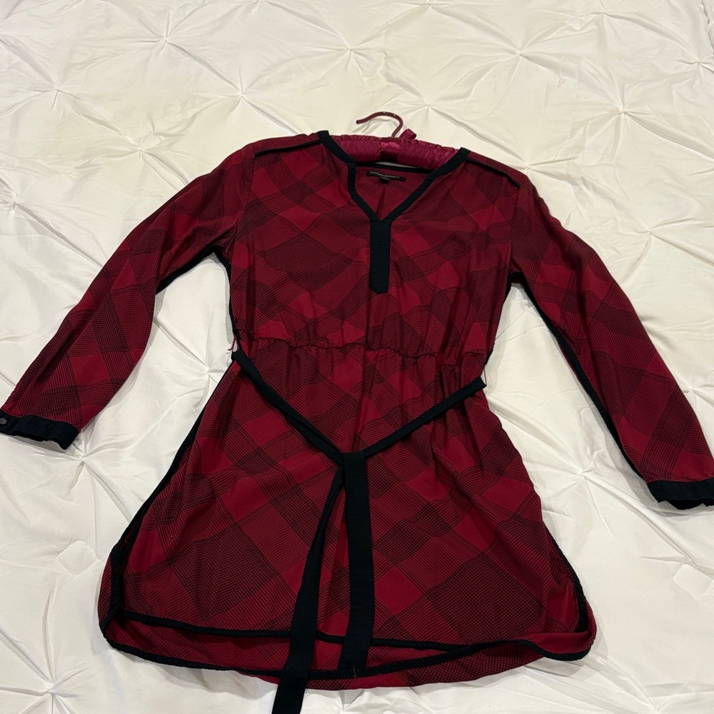 Banana Republic Red and Black Patterned Garment